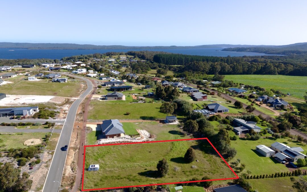 10 Hibbertia Way, Hay WA 6333